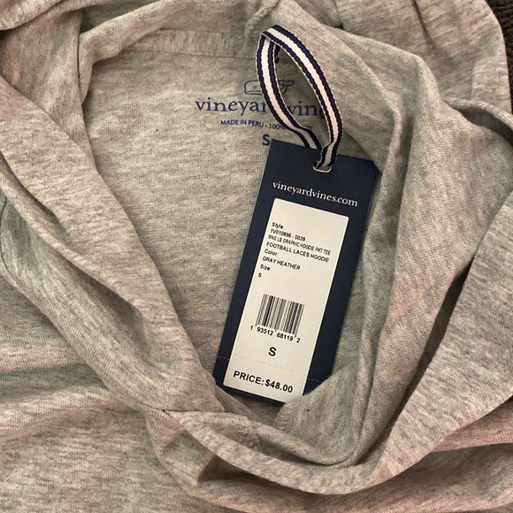 NWT men’s Vineyard Vines hooded shirt - Picture 3 of 5